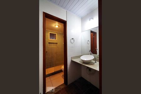 Casa de condomínio à venda com 105m², 3 quartos e sem vagaBanheiro Corredor