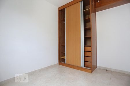 Apartamento à venda com 56m², 2 quartos e 2 vagasQuarto 2