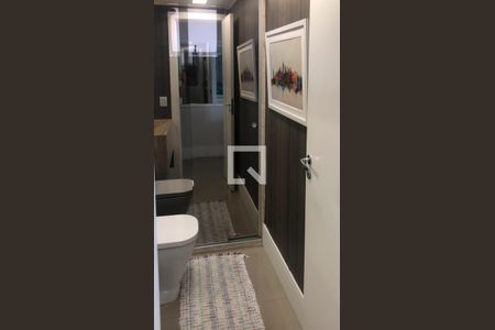 Lavabo de apartamento para alugar com 3 quartos, 110m² em Carandiru, São Paulo