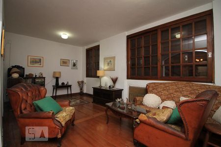 Sala de casa para alugar com 4 quartos, 170m² em Moinhos de Vento, Porto Alegre