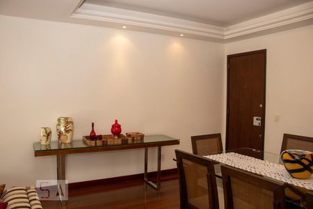 Sala de apartamento para alugar com 3 quartos, 134m² em Barra da Tijuca, Rio de Janeiro