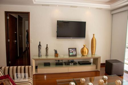 Sala de apartamento para alugar com 3 quartos, 134m² em Barra da Tijuca, Rio de Janeiro