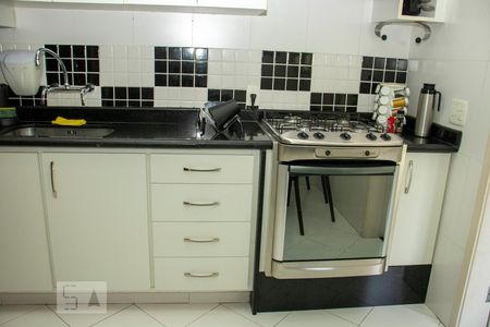 Apartamento à venda com 134m², 3 quartos e 2 vagasCozinha