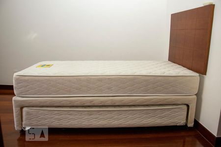 Apartamento à venda com 134m², 3 quartos e 2 vagasQuarto 2