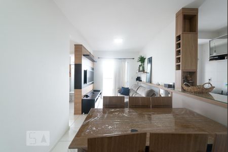 Sala de apartamento para alugar com 2 quartos, 60m² em Barreiros, São José