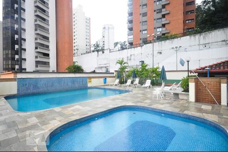 Apartamento para alugar com 70m², 2 quartos e 1 vagaPiscina
