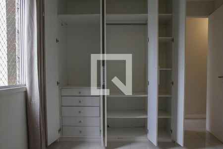 Quarto 2 - Armários de apartamento para alugar com 3 quartos, 78m² em Vila Suzana, São Paulo