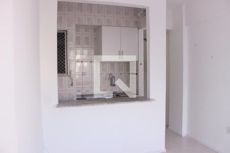 Sala e Cozinha de apartamento para alugar com 1 quarto, 20m² em Centro, Rio de Janeiro