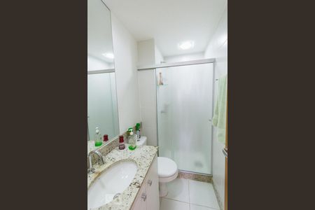 Banheiro Social de apartamento para alugar com 3 quartos, 73m² em Jacarepaguá, Rio de Janeiro