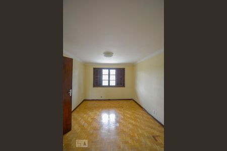 Casa para alugar com 3 quartos, 320m² em Itaberaba, São Paulo