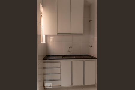 Apartamento para alugar com 70m², 2 quartos e sem vaga