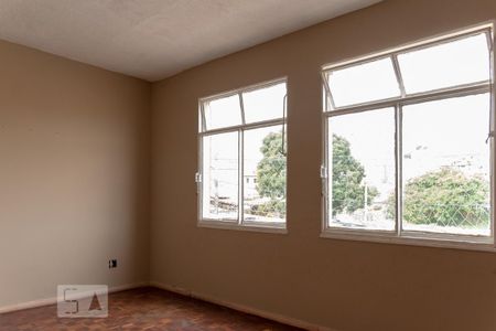 Apartamento para alugar com 2 quartos, 70m² em Copacabana, Belo Horizonte