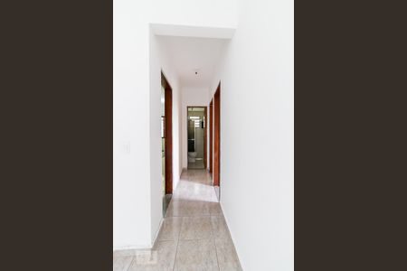 Corredor de apartamento para alugar com 2 quartos, 65m² em Jardim Gopoúva, Guarulhos