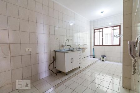 Apartamento para alugar com 65m², 2 quartos e 1 vagaCozinha