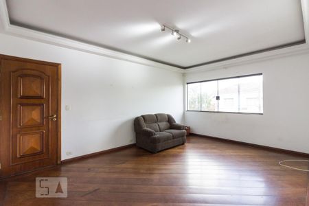 Casa para alugar com 3 quartos, 180m² em Sítio do Morro, São Paulo