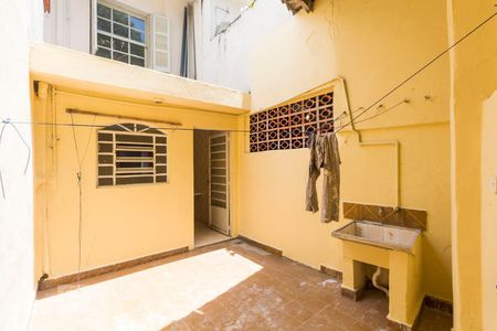 Casa à venda com 120m², 2 quartos e 1 vagaÁrea de Serviço