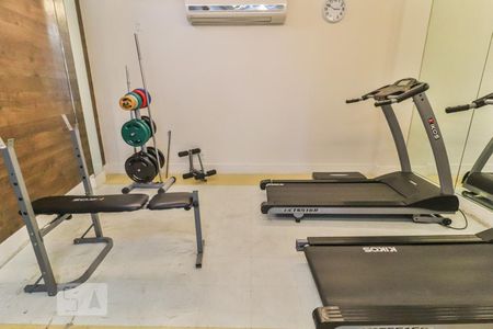 Apartamento para alugar com 77m², 2 quartos e 1 vaga