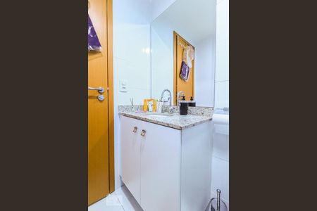 Apartamento para alugar com 77m², 2 quartos e 1 vaga