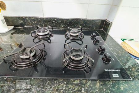 Apartamento para alugar com 77m², 2 quartos e 1 vaga