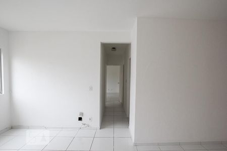 Sala de apartamento para alugar com 2 quartos, 74m² em Cambuí, Campinas