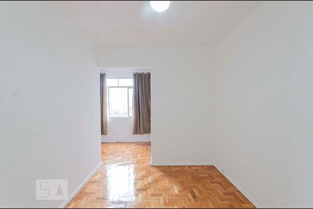Sala de apartamento para alugar com 1 quarto, 42m² em Tijuca, Rio de Janeiro