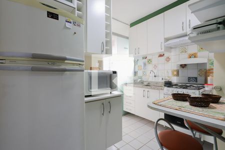 Apartamento à venda com 55m², 2 quartos e 1 vaga Apartamento à venda com 55m², 2 quartos e 1 vagaCozinha