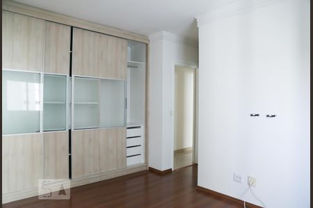 Apartamento à venda com 113m², 3 quartos e 2 vagas Apartamento à venda com 113m², 3 quartos e 2 vagasSuíte 1