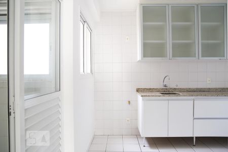 Apartamento à venda com 113m², 3 quartos e 2 vagas Apartamento à venda com 113m², 3 quartos e 2 vagasCozinha