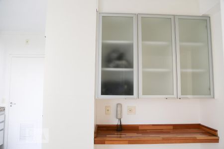 Apartamento à venda com 113m², 3 quartos e 2 vagas Apartamento à venda com 113m², 3 quartos e 2 vagasCozinha - Armários