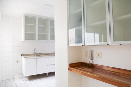 Apartamento à venda com 113m², 3 quartos e 2 vagas Apartamento à venda com 113m², 3 quartos e 2 vagasCozinha