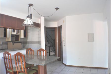 Apartamento para alugar com 84m², 2 quartos e 2 vagasSala/Cozinha