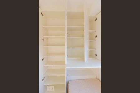 Apartamento à venda com 66m², 2 quartos e 1 vagaQuarto