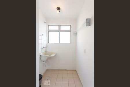 Apartamento à venda com 45m², 2 quartos e 1 vagaÁrea de Serviço