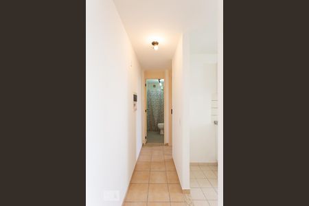 Corredor de apartamento à venda com 2 quartos, 45m² em Vila Georgina, Campinas