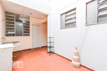 Apartamento à venda com 110m², 2 quartos e sem vagaÁrea de Serviço