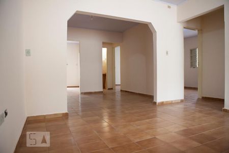 Sala de casa para alugar com 3 quartos, 153m² em Jardim Planalto, Goiânia