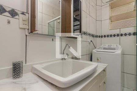 Banheiro de kitnet/studio para alugar com 1 quarto, 29m² em Campos Elíseos, São Paulo