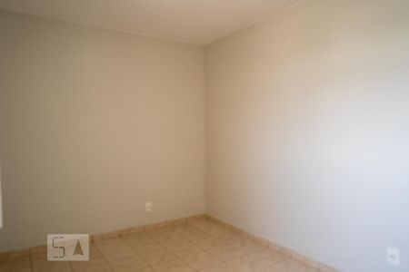 Quarto 1  de apartamento para alugar com 2 quartos, 48m² em Guará I, Brasília