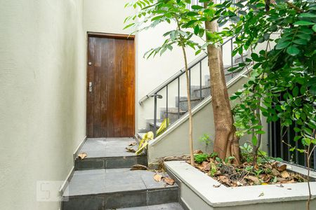 Casa à venda com 240m², 5 quartos e 3 vagasEntrada