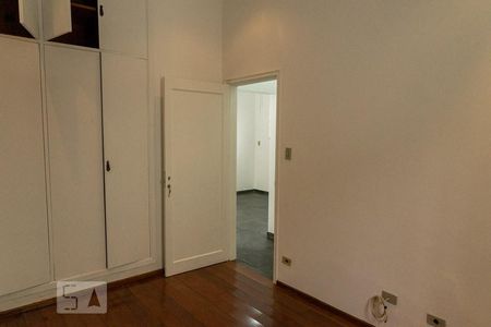 Casa à venda com 240m², 5 quartos e 3 vagasQuarto 3