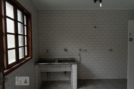 Casa à venda com 240m², 5 quartos e 3 vagasÁrea de Serviço