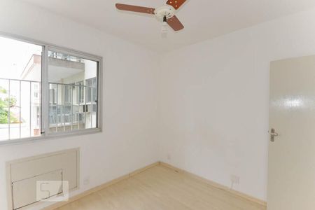 Quarto 1 de apartamento para alugar com 2 quartos, 64m² em Vila Isabel, Rio de Janeiro