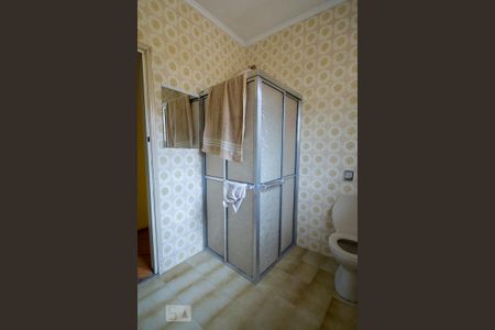 Casa para alugar com 169m², 3 quartos e 2 vagasBanheiro 1