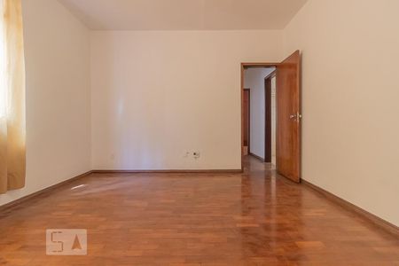 Sala de apartamento para alugar com 2 quartos, 99m² em Nova Suíssa, Belo Horizonte