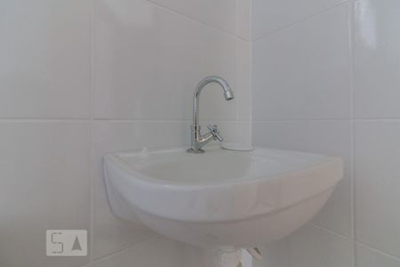 Apartamento para alugar com 61m², 2 quartos e 1 vaga Apartamento para alugar com 61m², 2 quartos e 1 vagaBanheiro