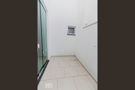 Área de Serviço de apartamento para alugar com 2 quartos, 61m² em Campestre, Santo André