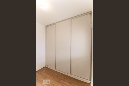 Apartamento à venda com 71m², 2 quartos e 2 vagasQuarto