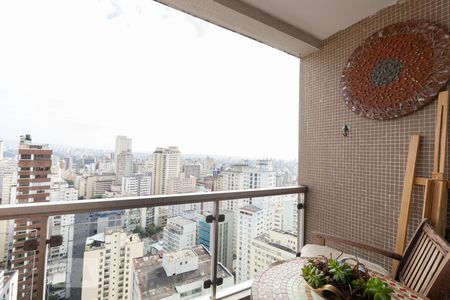 Varanda de apartamento à venda com 4 quartos, 142m² em Santa Cecilia, São Paulo