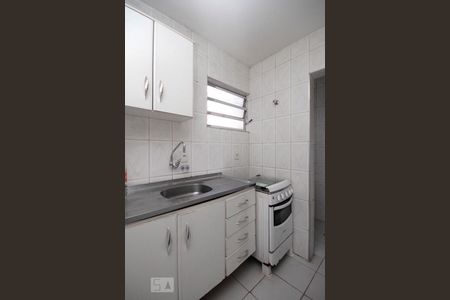 Cozinha de apartamento à venda com 1 quarto, 32m² em Bela Vista, São Paulo