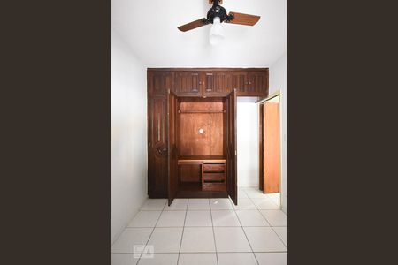 Armário do Quarto 1 de casa à venda com 3 quartos, 270m² em Vila Praia, São Paulo